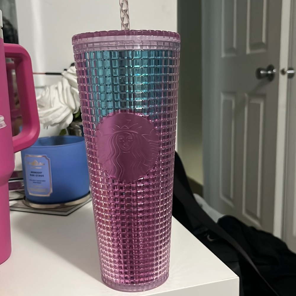 Super cute cup I loveee